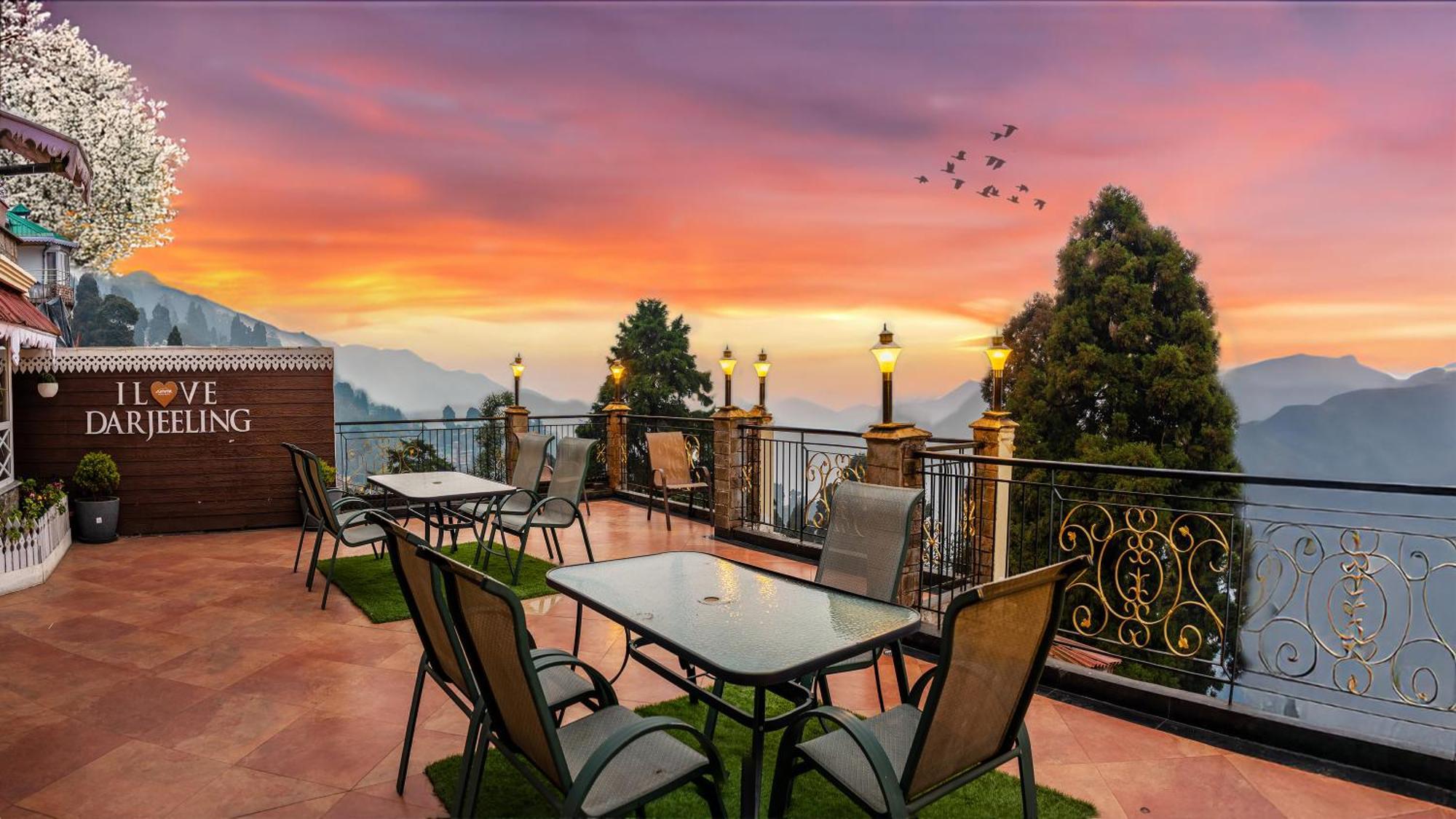 Summit Grace Boutique Hotel & Spa Дарджилинг Экстерьер фото